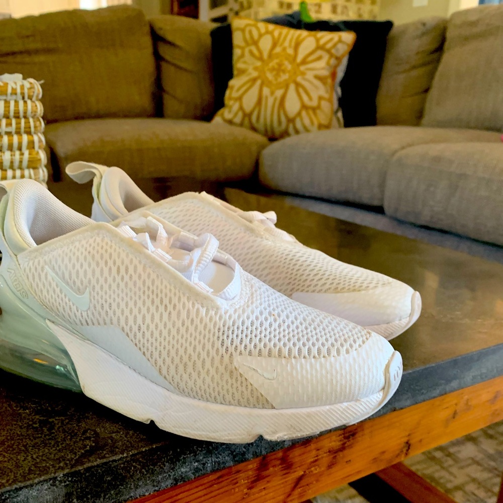 Nike Air Max 270